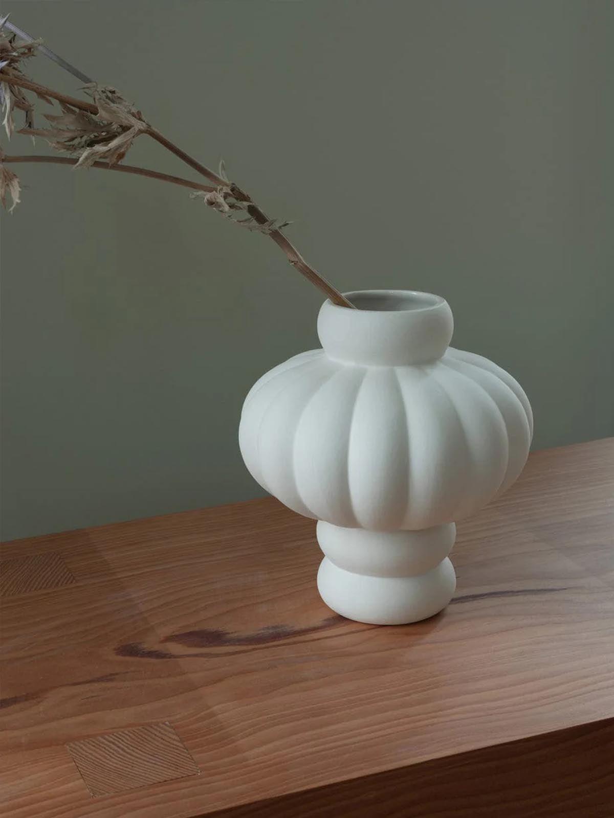 MATTE CERAMIC BALLOON VASE