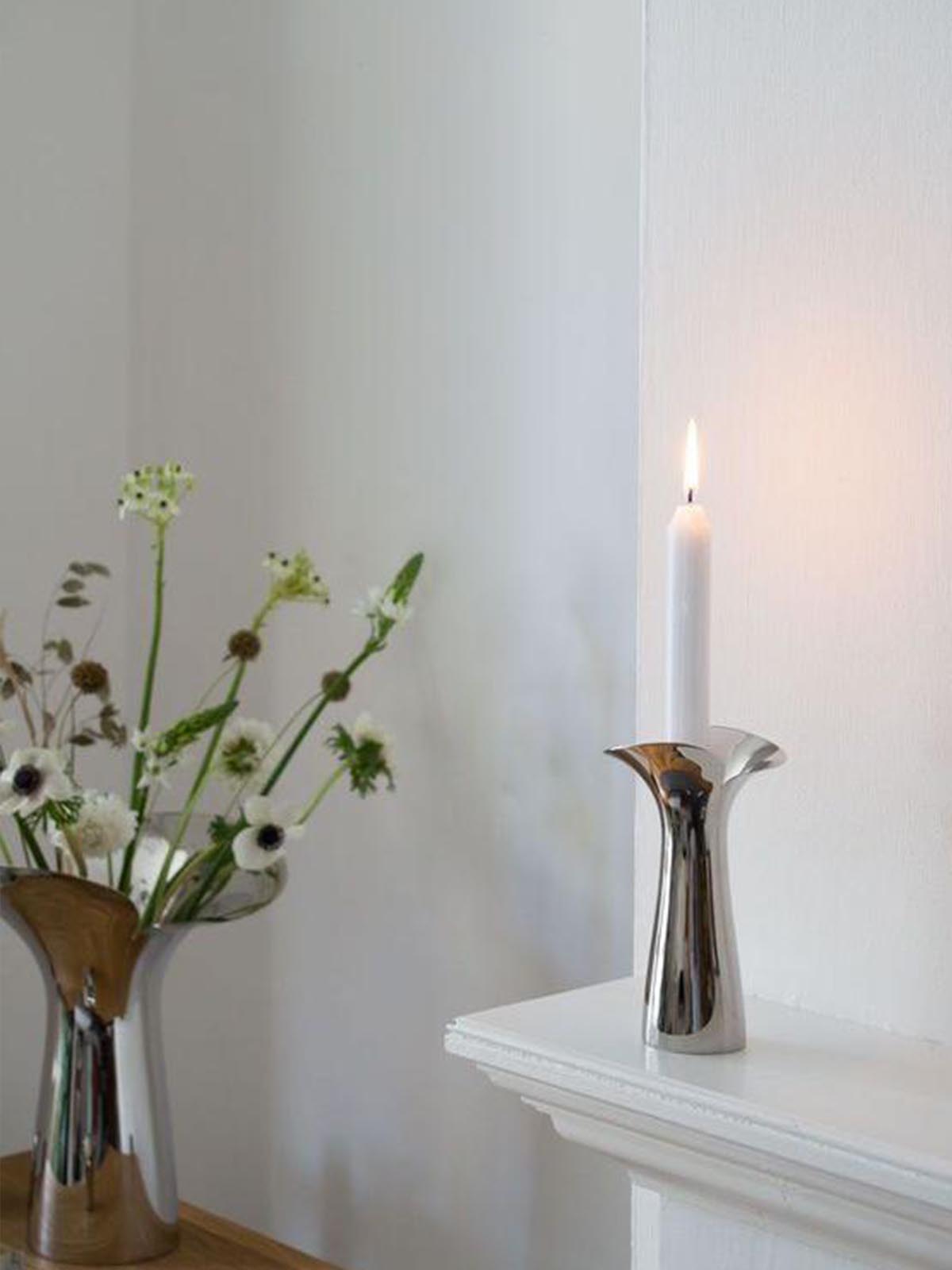 BOTANICAL BLOOM METAL VASE