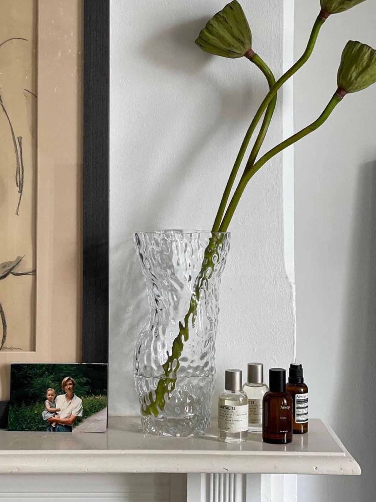 OYSTER SHELL TEXTURED GLASS VASE