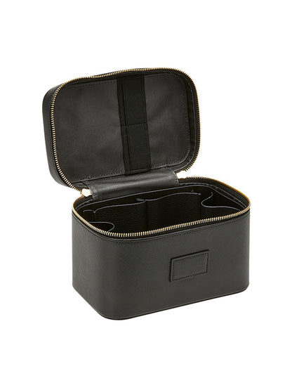 THE ESSENTIAL VANITY CASE