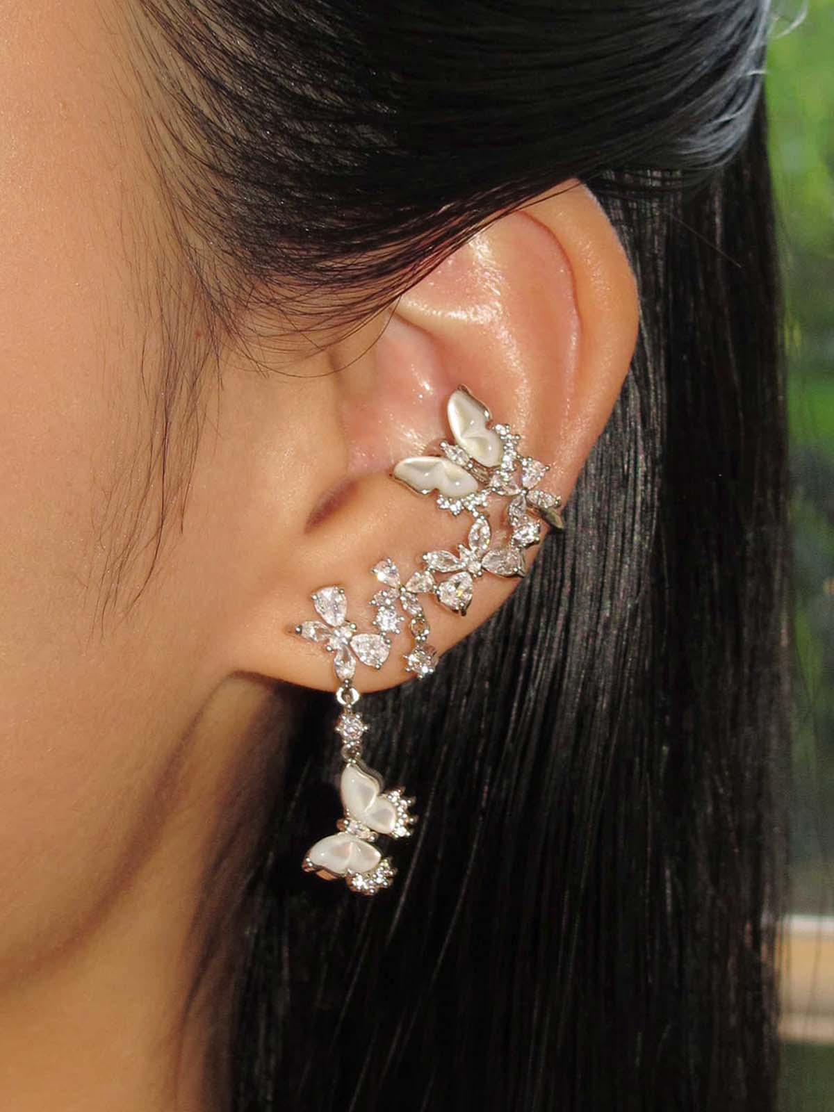 BUTTERFLY PEARL EARRINGS