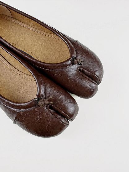 WRINKLES TABI BALLET FLATS