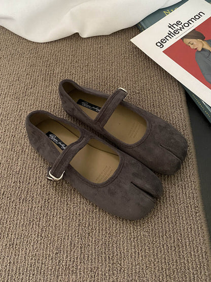 SUEDE TABI MARY JANES