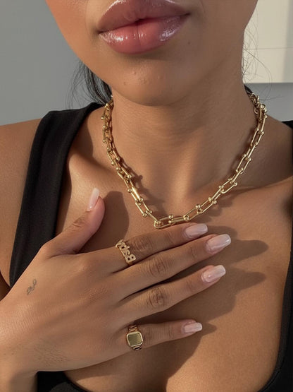 GRADUATED LINK 18K GOLD NECKLACE